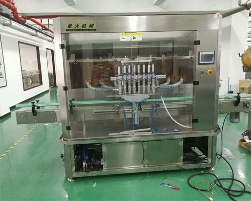 液體灌裝機(jī)
